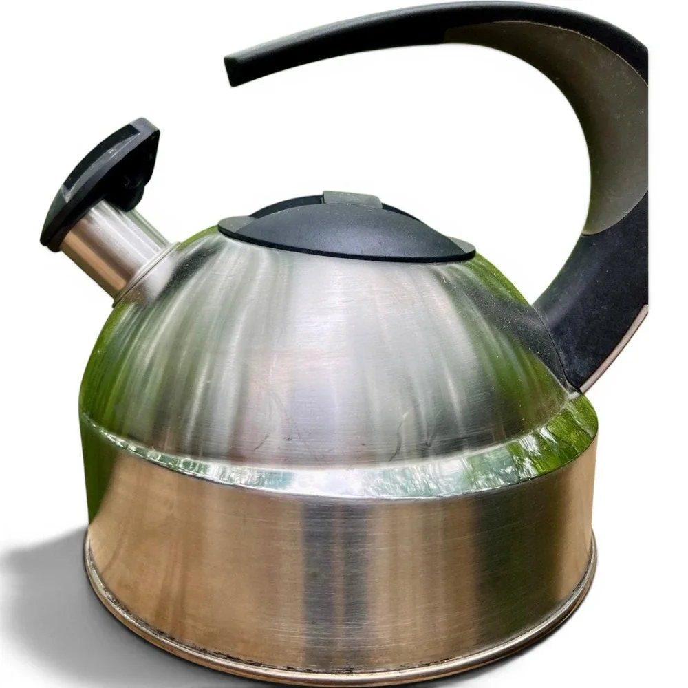 Chantal Whistling Tea Kettle Stainless Steel Silver Modern‎ Kitchen Stovetop Tea